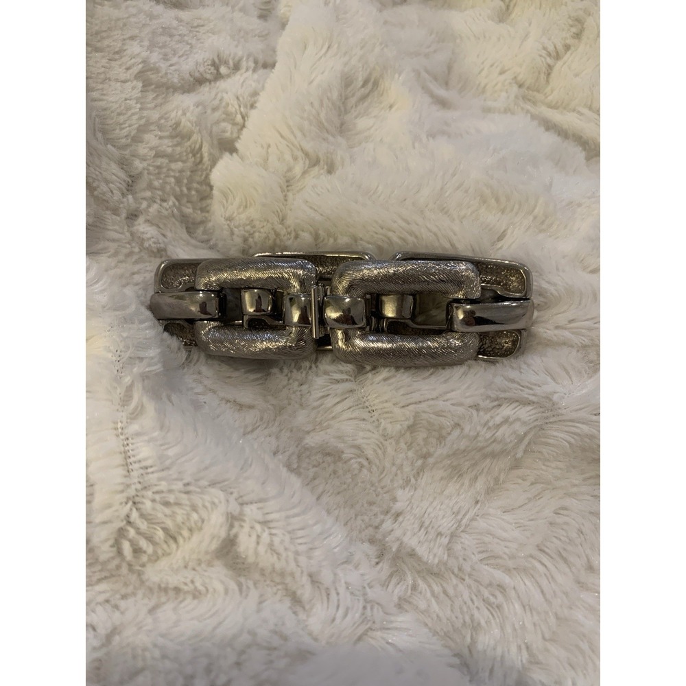 Castlecliff Vintage Signed Brushed Silver Chunky Rectangle Link Bracelet - Picture 3 of 5